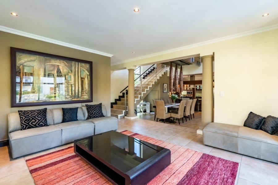 To Let 4 Bedroom Property for Rent in Boschenmeer Golf Country Estate Western Cape